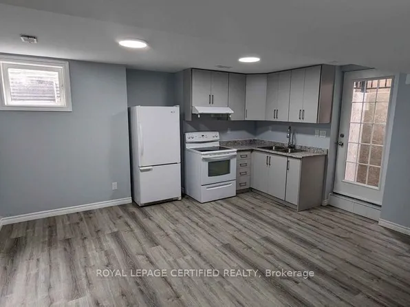 100 Chase Cres #Basement, Cambridge, ON N3C 0C5