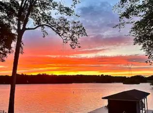 359 Robbie Rd, Bumpass, VA 23024