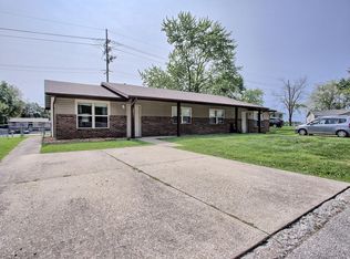 203 Camelot Dr #A & B, Troy, IL