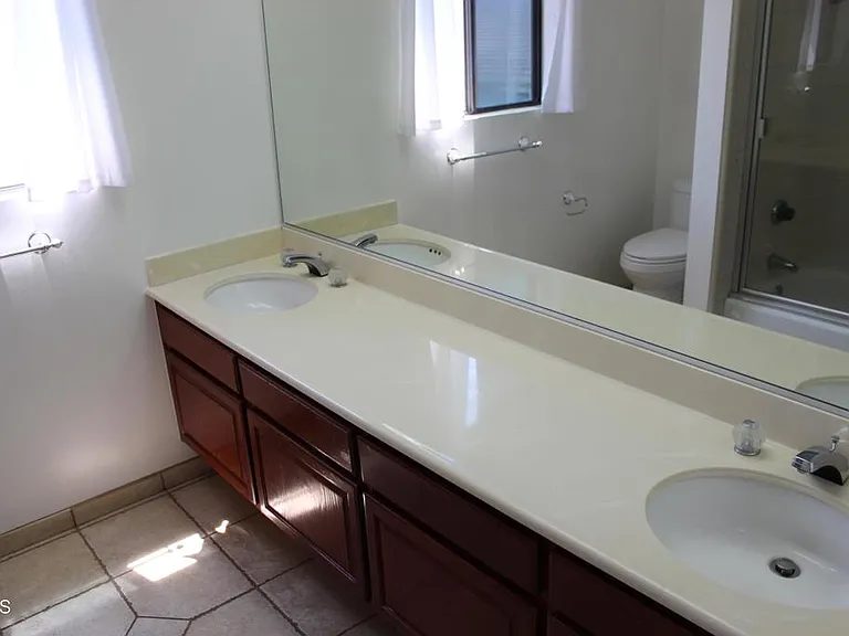 14062 Atwood Ct — Photo 23