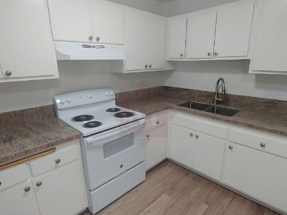 4th image of 312 Ellwood Beach Dr #32