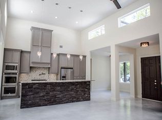 538 Magnolia Point Dr, Huffman, TX 77336