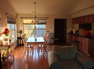 957 Arvle Cir, Sycamore, IL 60178