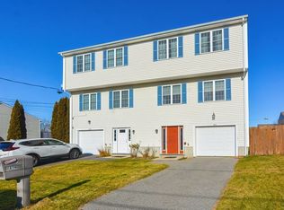 274 Caroline St #274, Fall River, MA 02721