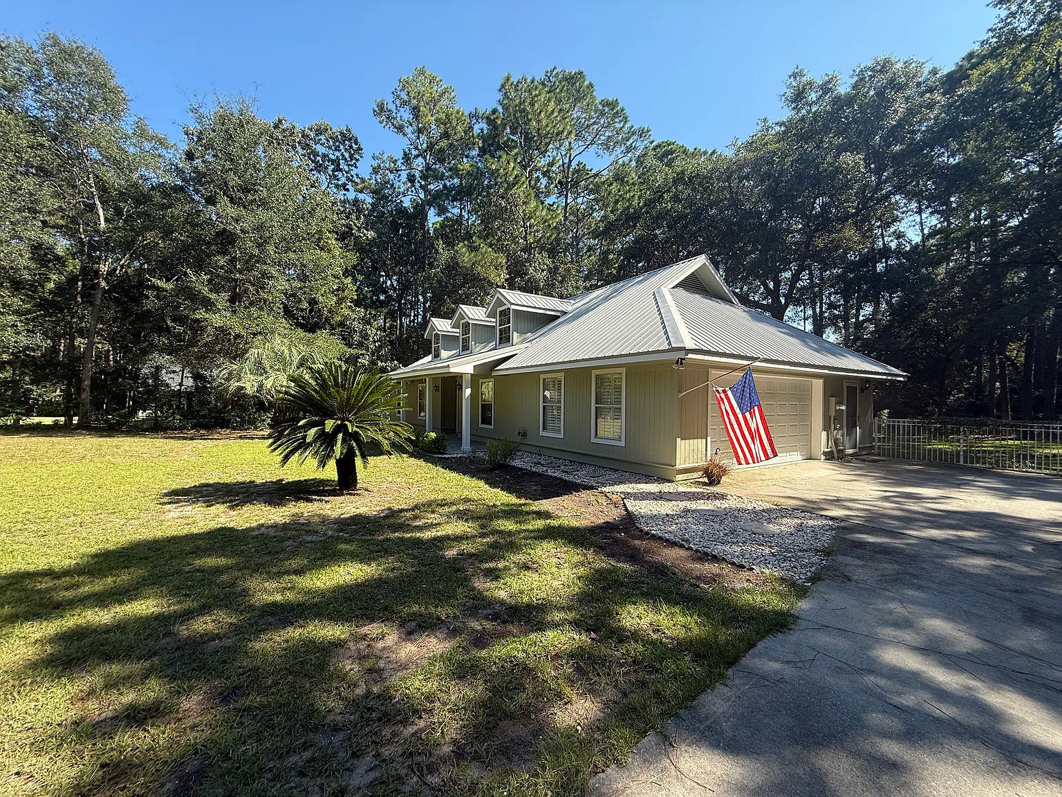 3 bed, 1540 sqft, $2,600 — Photo 2