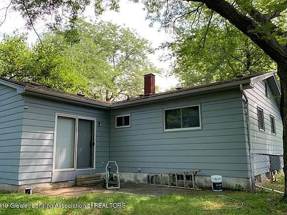 3rd image of 4102 Hillborn Ln