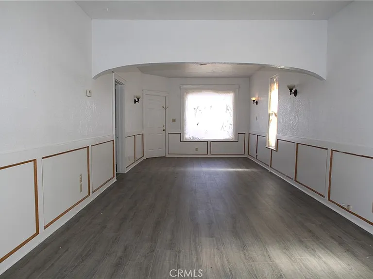 412 D St — Photo 4