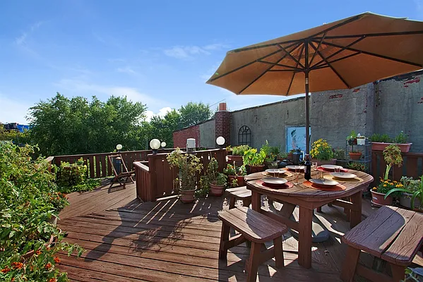 Sold by Corcoran | media 19