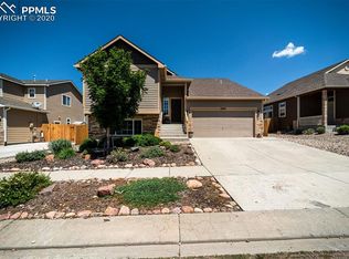 6967 Red Cardinal Loop, Colorado Springs, CO 80908