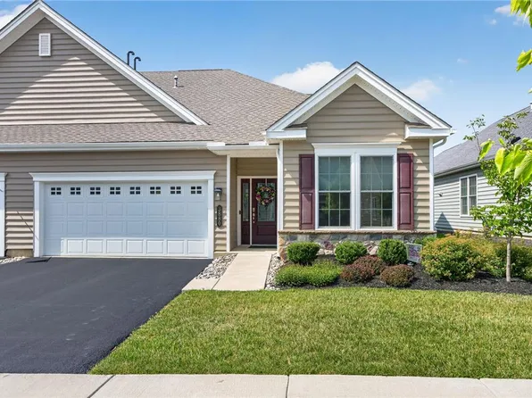 3880 Victors Way, Easton, PA 18045