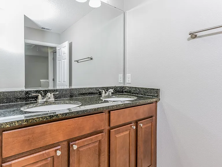 3445 Brant St — Photo 14