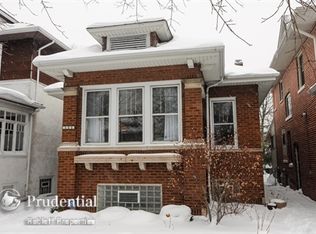 2941 W Eastwood Ave, Chicago, IL 60625