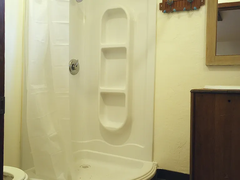 75 Kingston Rd #B — Photo 7
