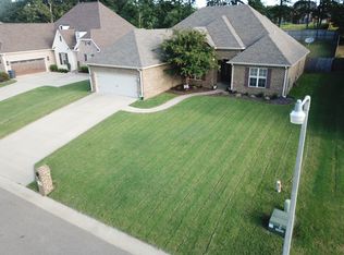 2240 Williamsburg Dr, Jonesboro, AR 72404