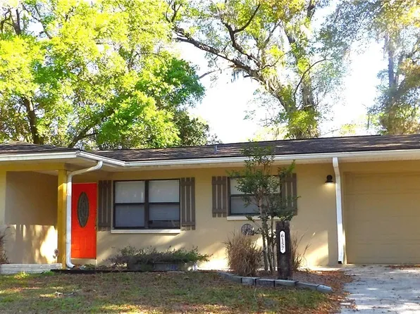 6157 E Glencoe St, Inverness, FL 34452