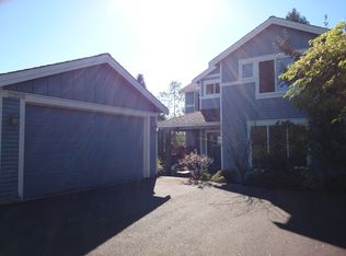 2206 28th Ave S, Seattle, WA 98144