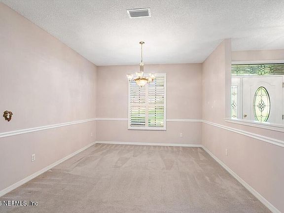 5th image of 4531 BEACON Drive W