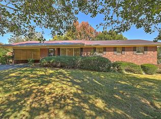 210 Skyview Dr, Greeneville, TN 37745