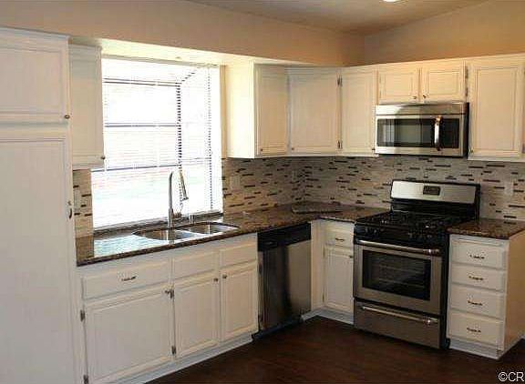 2nd image of 10761 Cedar Tree Dr