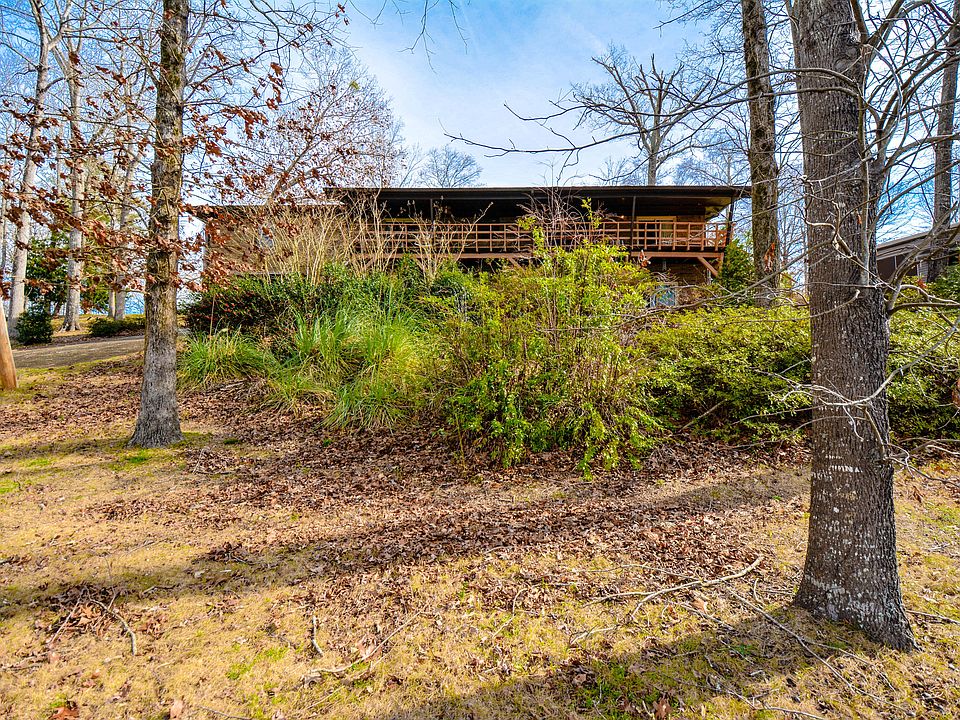 1st image of 317 Lake Hill Dr