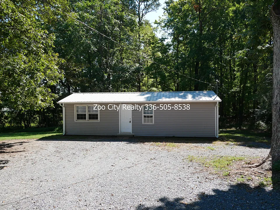 1342 Old Cedar Falls Rd