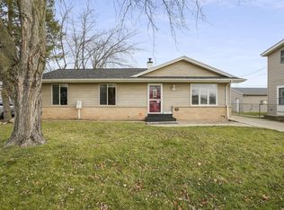1781 19th Ave, Kenosha, WI 53140