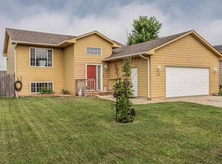 207 N Lily St, Worthing, SD 57077
