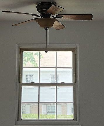 4th image of 204 Parkside Dr