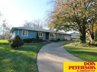 1145 Riverview Rd, Fremont, NE 68025
