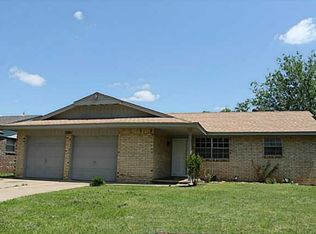 2201 N McKinley Ave, Shawnee, OK 74804