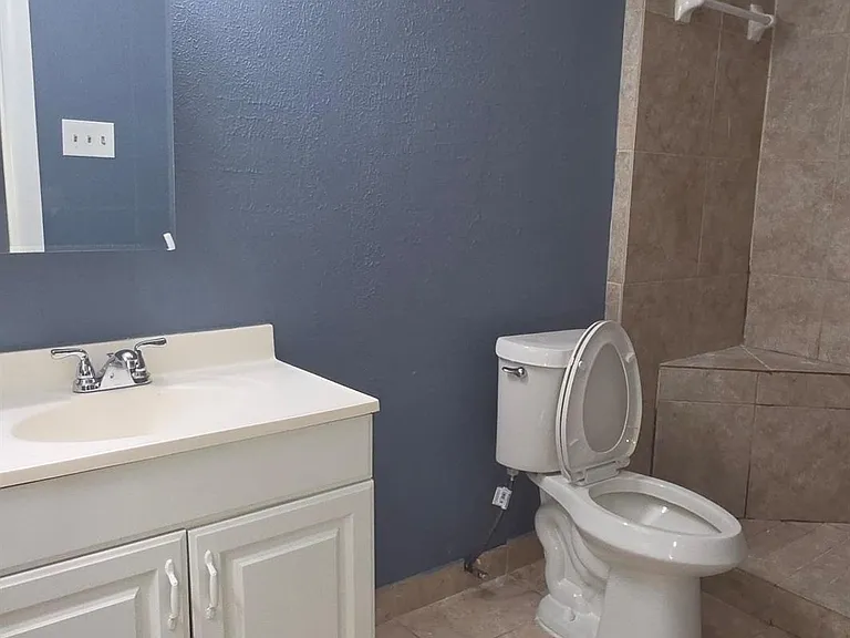 6515 Linden St — Photo 6