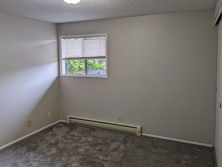 1145 Rural Ave SE — Photo 26