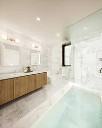 Sold by New York Casas Ltd.