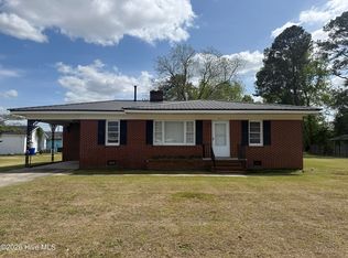 31 Abron Street, Clinton, NC 28328