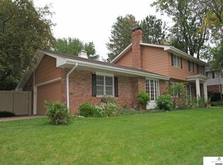 7100 Lincolnshire Rd, Lincoln, NE 68506