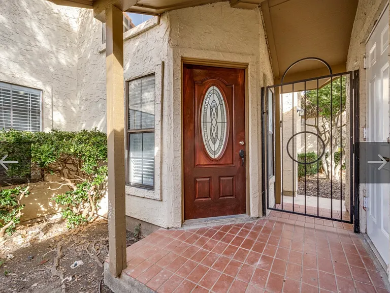 8901 Casa Dr — Photo 4