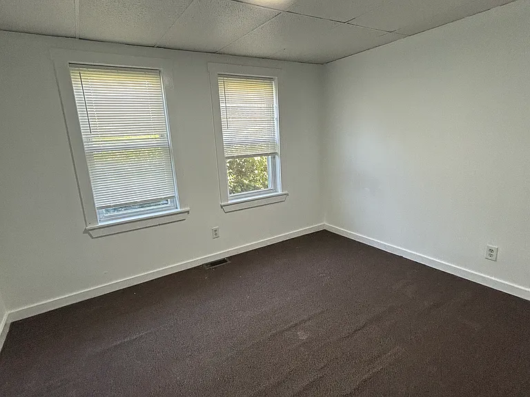 18 Adams St #1 — Photo 11