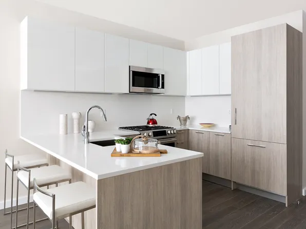 131-01 40th Road image 6 of 24