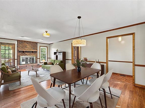 4th image of 3443 Grant Rd