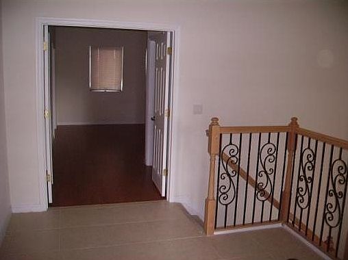5th image of 5337 SW 40th Ave