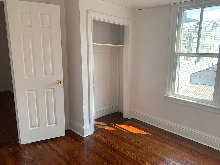 620 Company St — Photo 23