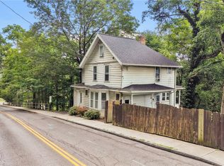 121 Elm St, Ithaca, NY 14850