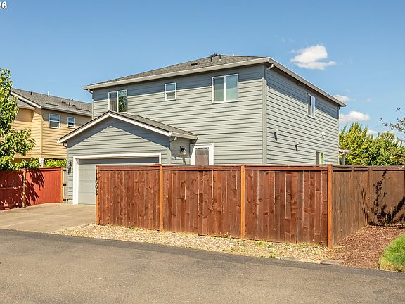 3rd image of 11603 NE 129th Ave