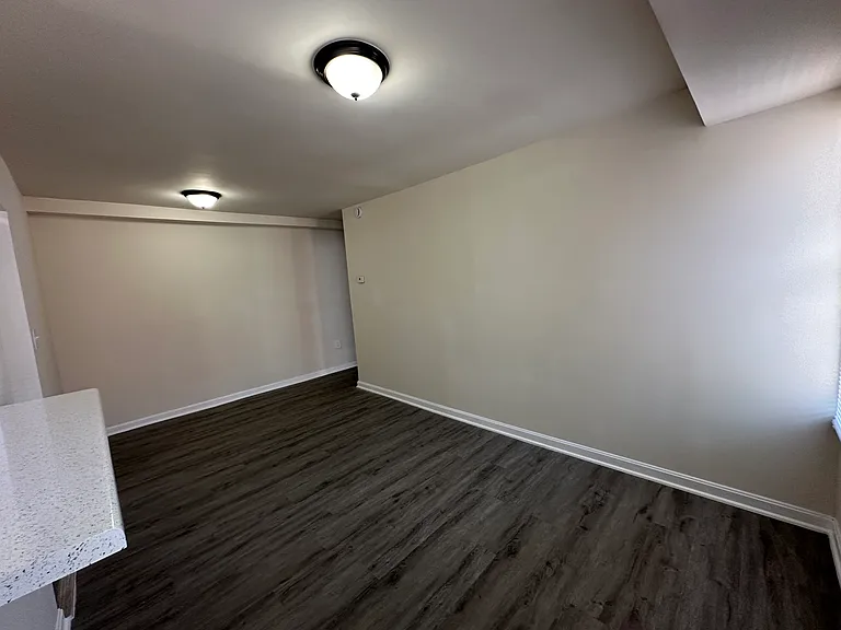 706 Brandywine St SE #202C — Photo 12