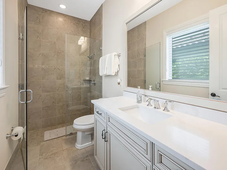 2343 Traditions Ct — Photo 26