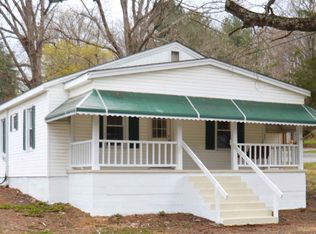 302 Ogden Rd, Altavista, VA 24517