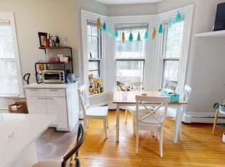 9 Story St #102, Cambridge, MA 02138
