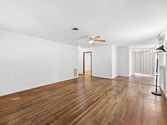 5th image of 9639 Kerrwood Ln