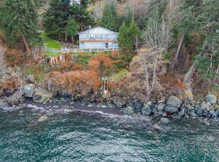 295 Raccoon Point Rd, Eastsound, WA 98245