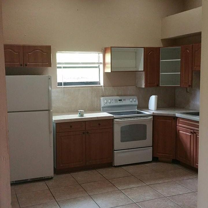 2nd image of 12860 SW 187th St